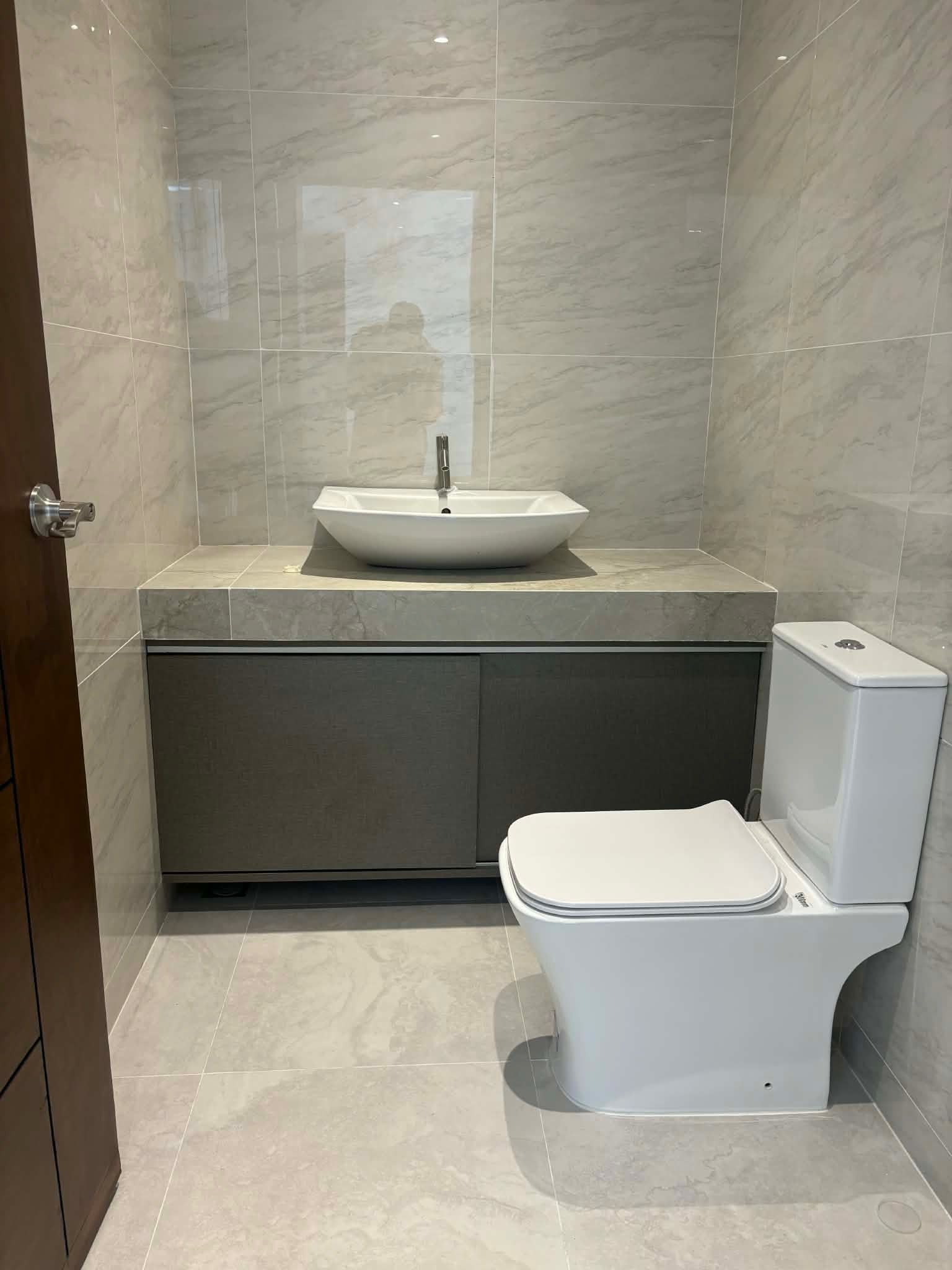 BF Homes Paranque – Renovated 4-Bedroom House thumbnail 8