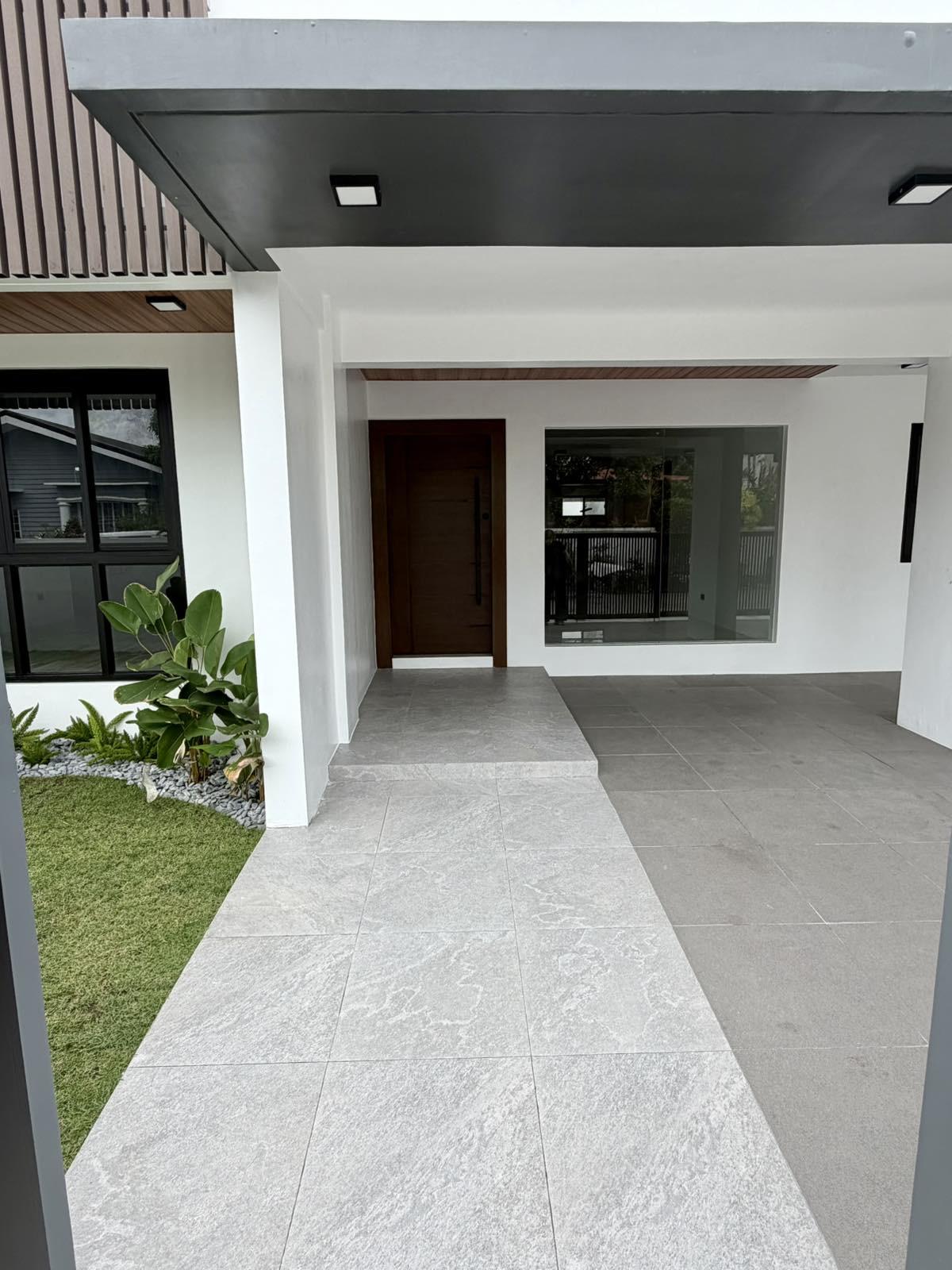 BF Homes Paranaque 5-Bedroom House and Lot thumbnail 4