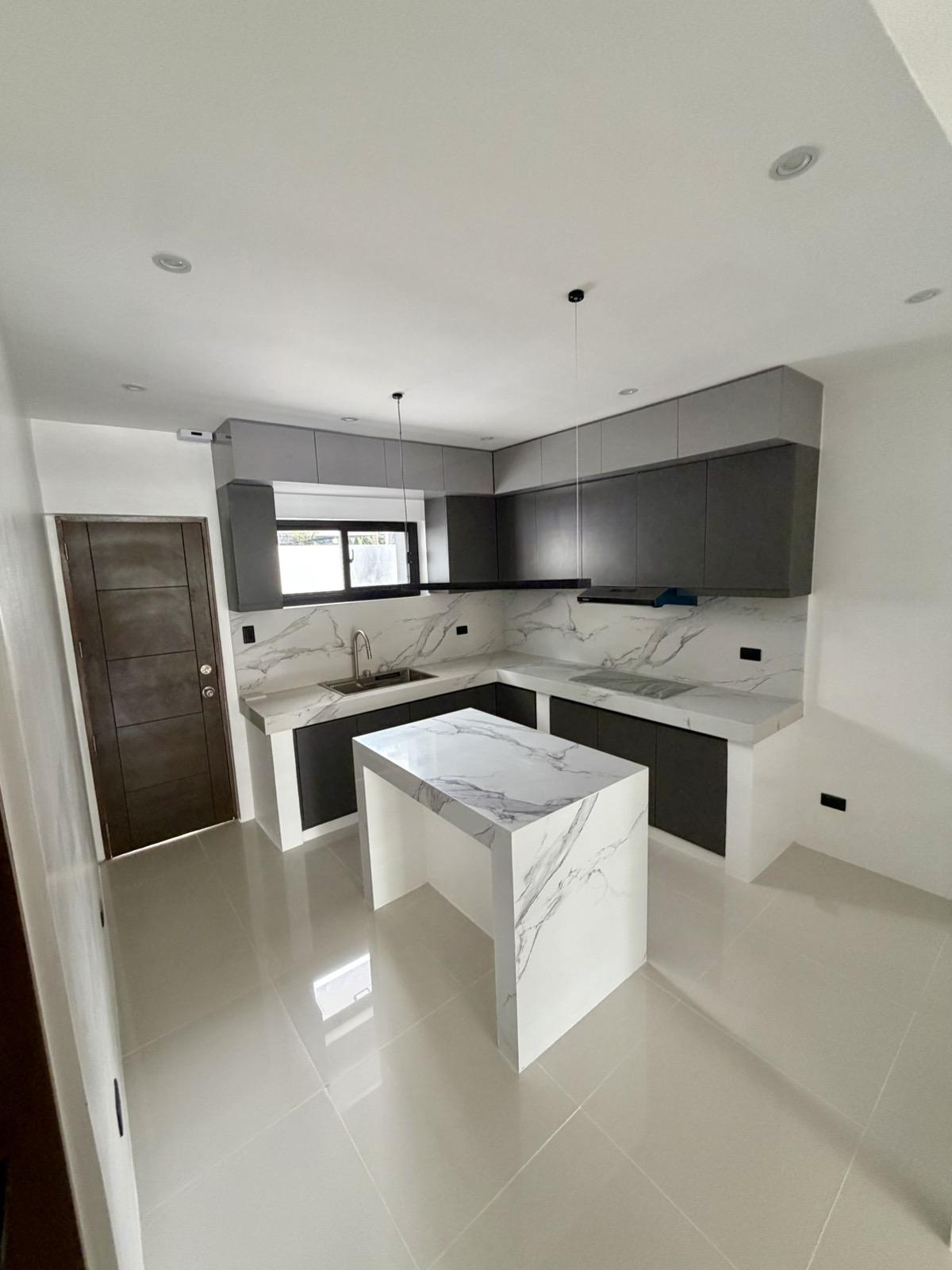 BF Homes Paranaque 5-Bedroom House and Lot thumbnail 10